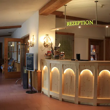 Naturhotel Lindenhof Отель Rechenberg-Bienenmuhle