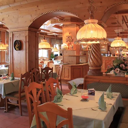 Szálloda Naturhotel Lindenhof 3*