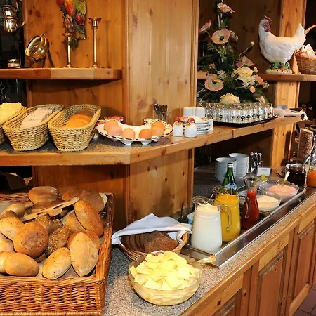 Naturhotel Lindenhof Szálloda 3*