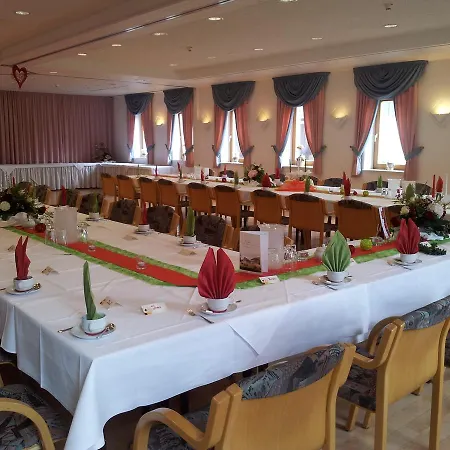 Naturhotel Lindenhof Rechenberg-Bienenmühle