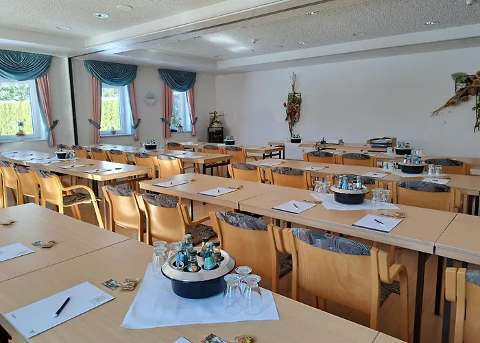 Naturhotel Lindenhof 3* Rechenberg-Bienenmuhle