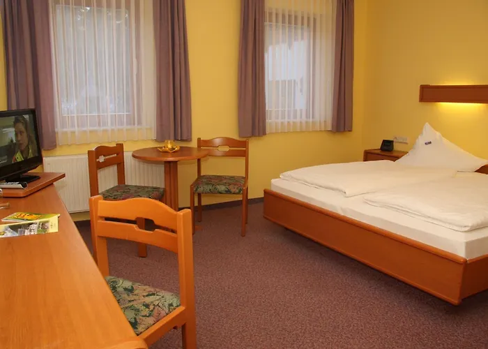 Naturhotel Lindenhof 3* Rechenberg-Bienenmuhle